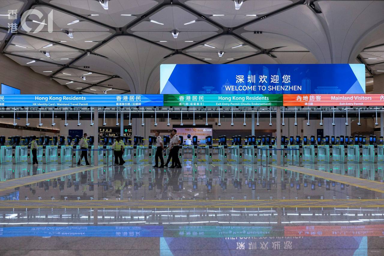 皇岗口岸今晨开通，实施“一地两检”及“合作查验、一次放行	”新模式 图1